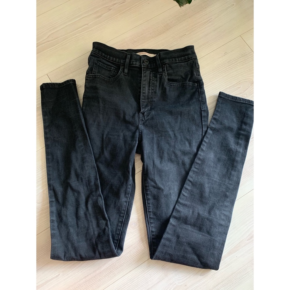 Levi’s Mile High Super Skinny Jeans